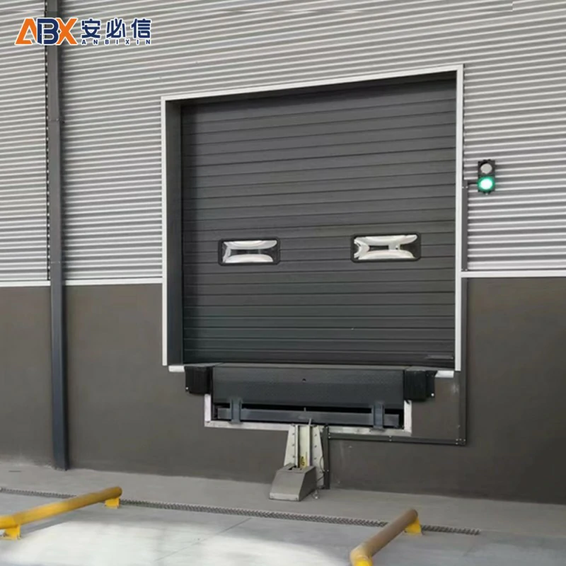 南充垂直提升门